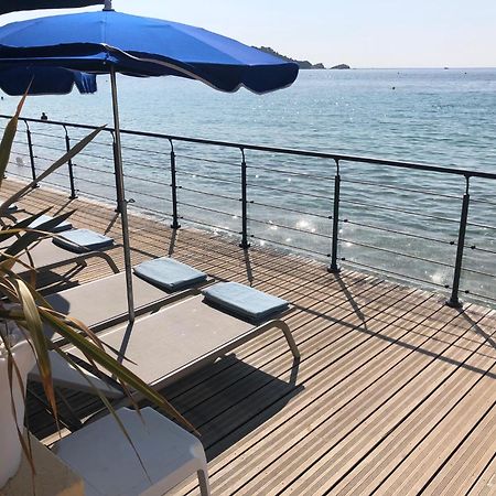 Grand Hotel Moriaz Le Lavandou Exterior photo