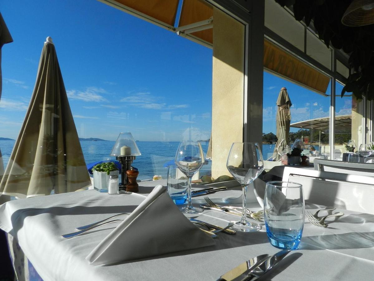 Grand Hotel Moriaz Le Lavandou Exterior photo