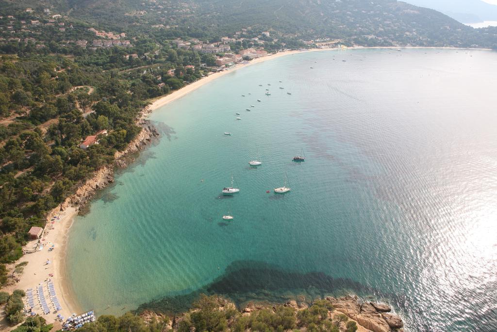 Grand Hotel Moriaz Le Lavandou Exterior photo