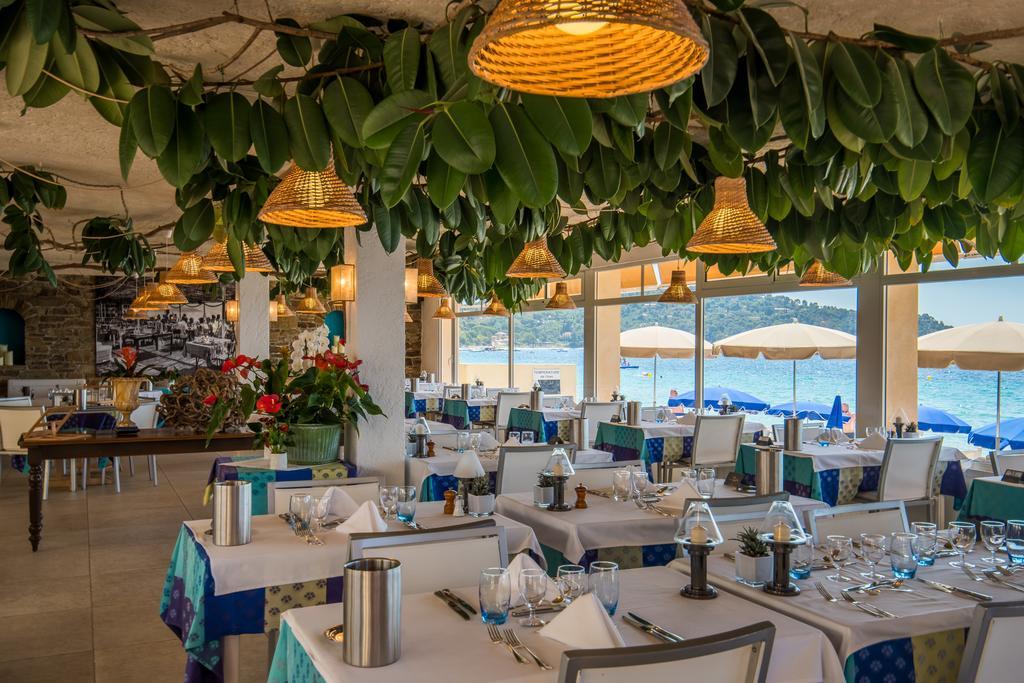 Grand Hotel Moriaz Le Lavandou Exterior photo